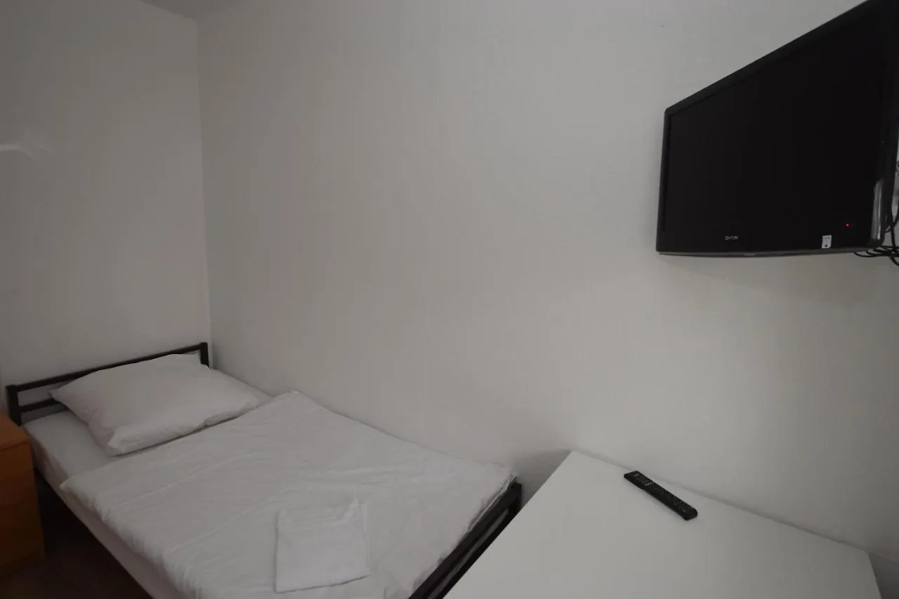 Feuerbach Zimmer Stuttgart Hostel